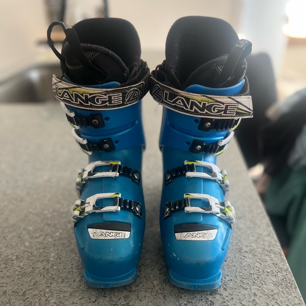 Lange Blue Ski Boots